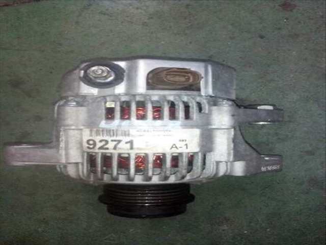 Foto 3ª: Alternador Toyota Yaris 1.4 TD CAT 75CV 55KW [1NDTV] (2004)