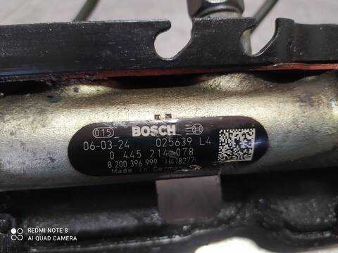 Foto 4ª: Rampa Inyectora Renault Laguna CONFORT DYNAMIQUE 130CV 96KW [F9Q758] (2006)