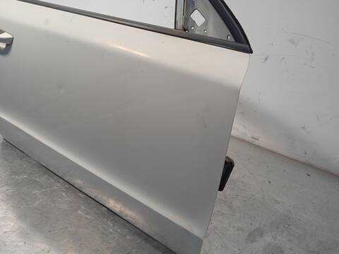 Foto 4ª: Puerta Delantera Derecha Skoda Superb 2.0 TDI AMBITION 140CV 103KW 3T4) [CAYC] (2011)