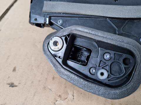 Foto 2ª: Cerradura Puerta Trasera Izquierda Opel Astra DYNAMIC START/STOP 136CV 100KW [LVL] (2019)