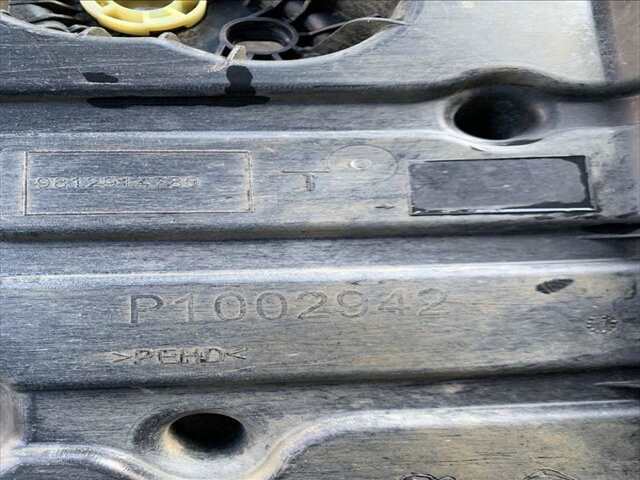 Foto 3ª: Deposito AdBlue Peugeot 2008 1.6 HDI99CV 0CV [BH02] (2018)