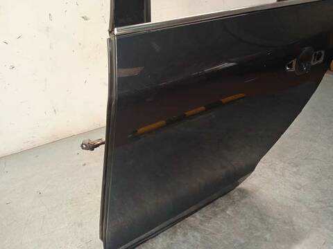 Foto 3ª: Puerta Trasera Izquierda Volvo S60 2.0 DIESEL CAT 163CV 120KW [D5204T3] (2012)