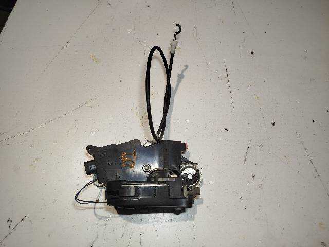 Cerradura Puerta Delantera Izquierda Mercedes Vito 2.2 D CDI W639