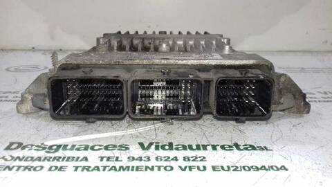 Foto 2ª: Centralita Motor ECU Ford Focus AMBIENTE D) BERLINA 115CV 85KW [KKDA] (2006)