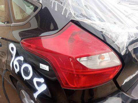 Piloto Trasero Izquierdo Ford Focus TITANIUM 116CV 85KW