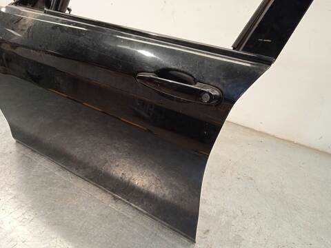 Foto 2ª: Puerta Delantera Izquierda Bmw Serie 1 116 D F20) [B37D15A] (2018)