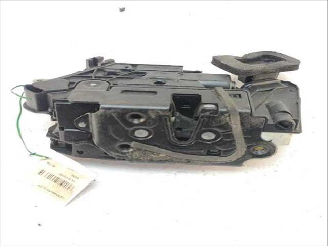 Cerradura Puerta Delantera Derecha Volkswagen Golf 1.6 TDI 4MOTION