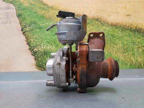 Foto 2ª: Turbocompresor Peugeot 308 1.6 16V HDI 90CV 66KW [9H05] (2007)