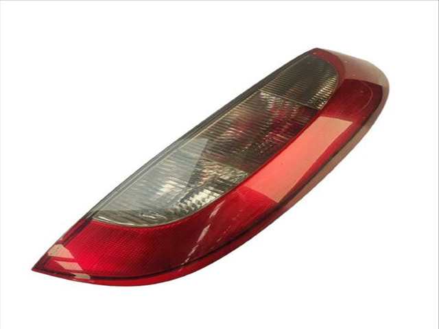 Foto 3ª: Piloto Trasero Derecho Opel Corsa 1.7 CDTI F08 F68) 100CV (2000)