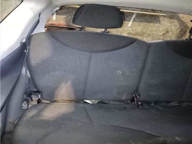 Foto 3ª: Asientos Traseros Toyota Aygo 1.0 BÁSICO [1.0 LTR. - 50 KW CAT] [1KR-FE]