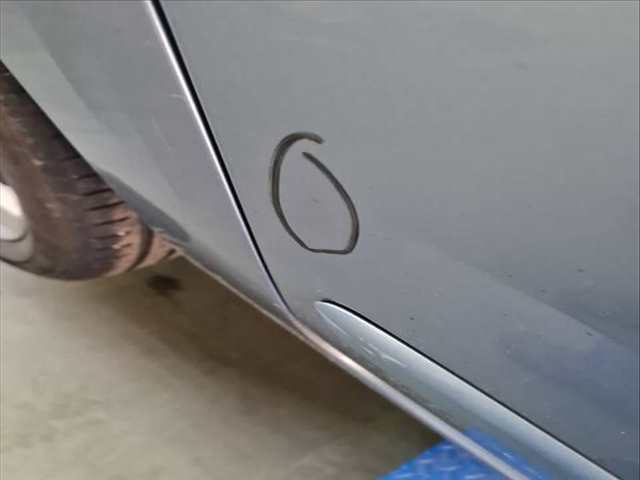 Foto 2ª: Puerta Trasera Derecha Peugeot 5008 PREMIUM 150CV 110KW [RHE] (2010)