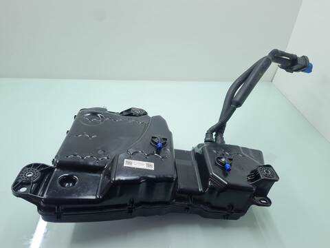 Foto 3ª: Deposito AdBlue Seat Tarraco FR 4DRIVE 190CV 140KW [DTU] (2021)