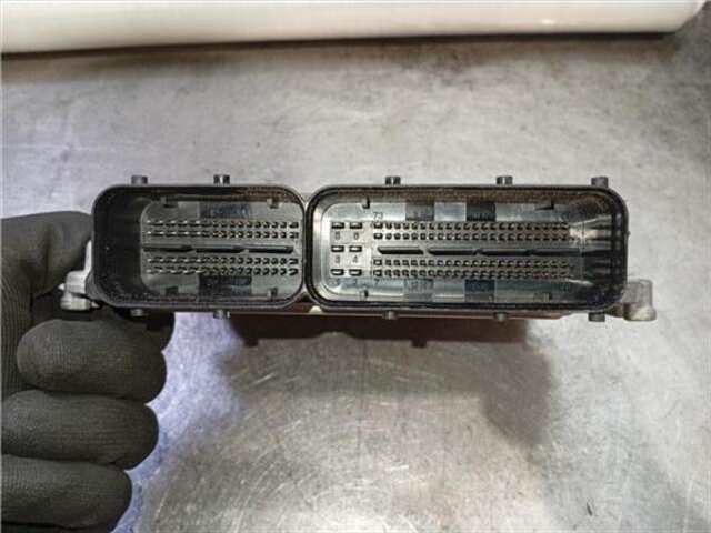 Foto 3ª: Centralita Motor ECU Ssangyong Tivoli 1.5 AMBER 4X2 [1.5 LTR. - 120 KW CAT]