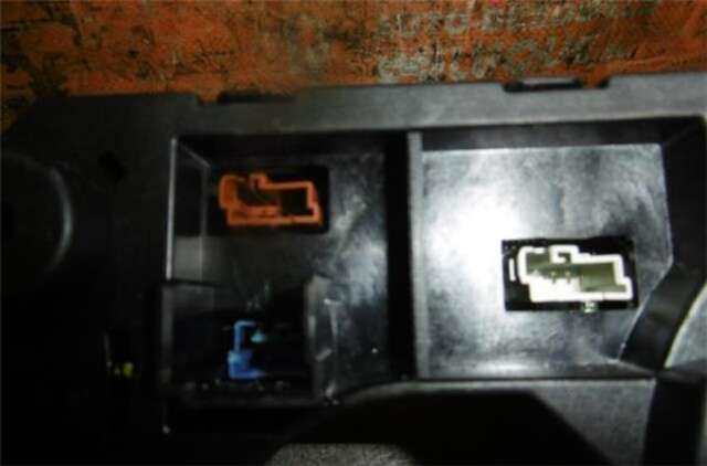 Foto 3ª: Mando Multifuncion Citroen C4 1.6 HDI [9HX (DV6ATED4)]