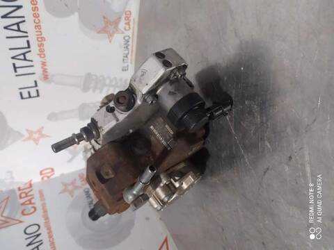 Foto 3ª: Bomba Inyeccion Renault Trafic DOBLE CABINA L1H1 2 7T 114CV 84KW CAJA CERRADA [M9R E7] (2007)