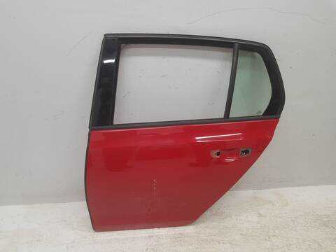 Puerta Trasera Izquierda Volkswagen Golf ADVANCE