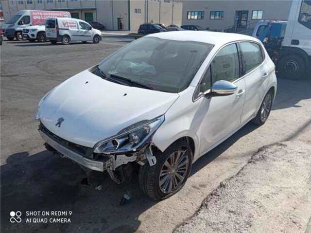 Brazo Suspension Delantero Derecho Peugeot 208 1.2 ALLURE [1.2 LTR. - 81 KW 12V E-THP - PURETECH]