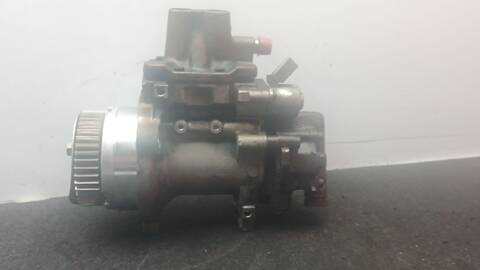 Foto 2ª: Bomba Inyeccion Mercedes Atego 1321 LS 4X2 211CV 155KW [OM 934 LA.6-6] (2016)
