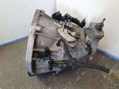 Foto 3ª: Caja Cambios Renault Laguna AUTHENTIQUE GRANDTOUR 131CV 96KW [M9RQ742] (2008)