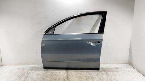 Foto 3ª: Puerta Delantera Izquierda Volkswagen Passat 1.4 16V TSI 1390 CM3) 122CV [CAX] (2005)