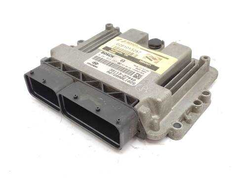 Centralita Motor ECU Hyundai Grandeur 2.2 DIESEL 155CV 114KW