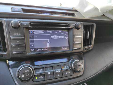 Sistema GPS Toyota Rav4 2ADFTV