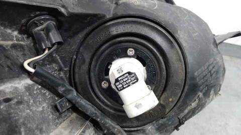 Foto 3ª: Faro Izquierdo Toyota Prius PLUG-IN HYBRID EXECUTIVE 136CV 100KW [2ZR] (2012)