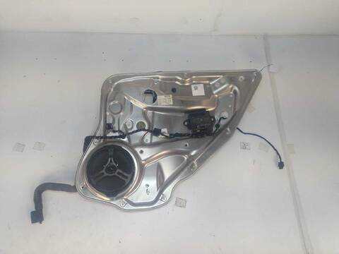 Elevalunas Manual Trasero Derecho Mercedes Clase C 160 C 320 CDI 204.022)