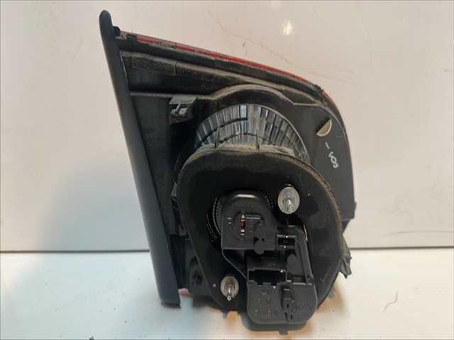 Foto 2ª: Piloto Portón Derecho Volkswagen Golf 1.4 GASOLINA VI [G/CAX] (2010)