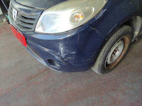 Foto 2ª: Paragolpes Delantero Dacia Sandero D4F732 (2012)
