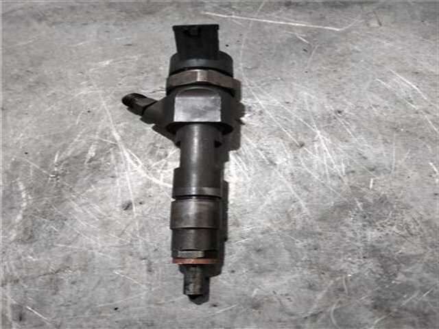 Inyectores Renault Laguna 1.9 AUTHENTIQUE [1.9 LTR. - 88 KW DCI DIESEL]