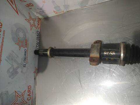 Foto 3ª: Transmision Delantera Derecha Toyota Verso COMFORT 112CV 82KW [N47C16A] (2015)