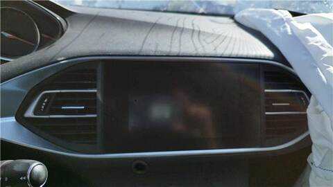 Pantalla Multifuncion Peugeot 308 1.5 BLUEHDI 130 131CV 96KW