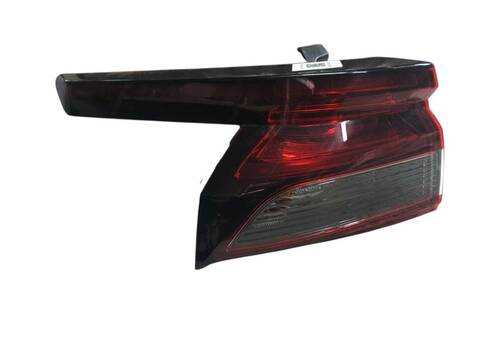 Piloto Trasero Izquierdo Nissan Qashqai 1.3 DIG-T