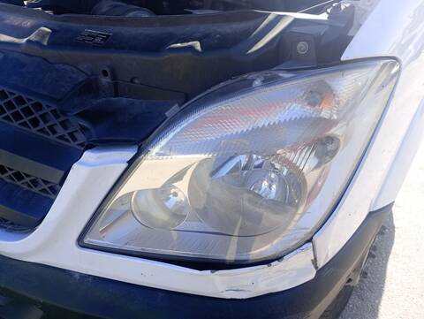 Faro Izquierdo Mercedes Sprinter 310/313/316 CDI 906.131/132/133/135) 129CV 95KW CAJA ABIERTA