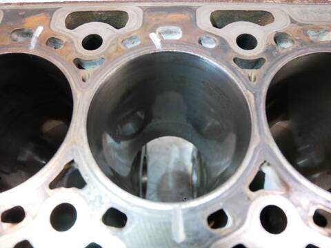Foto 3ª: Bloque Motor Ford Transit 105 CV 77KW [YLF6]