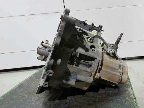 Foto 2ª: Caja Cambios Peugeot 205 1.8 D GENERATION BERLINA 60CV 44KW [A9A] (1998)