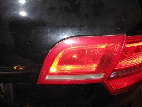 Piloto Portón Derecho Audi A3 CBAB