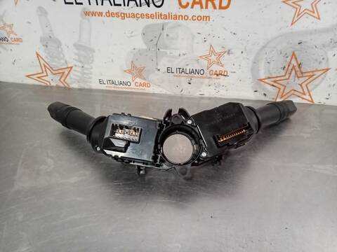 Foto 4ª: Mando Luces Kia Rio CONCEPT 86CV 63KW [G4LA] (2014)