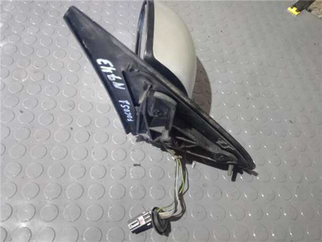 Foto 2ª: Retrovisor Izquierdo Ford Focus 1.8 TURBO DI - TDDI [C9DB]