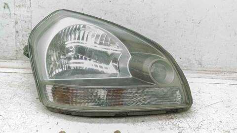 Faro Izquierdo Hyundai Tucson 2.0 A LAS 4 RUEDAS 141CV 104KW