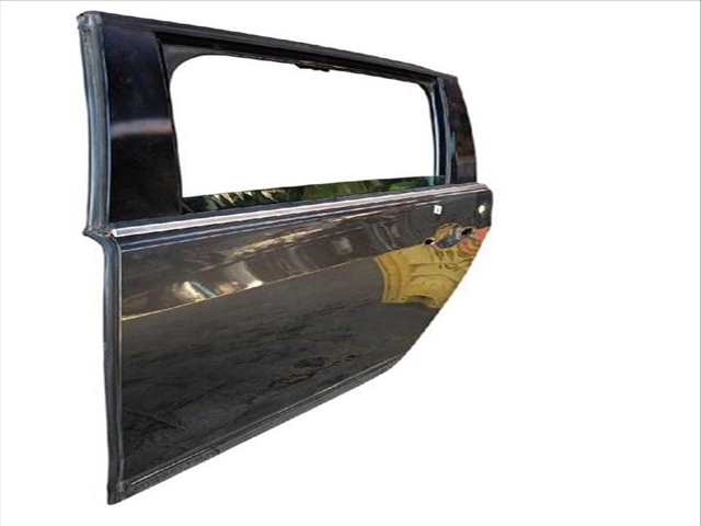 Foto 3ª: Puerta Trasera Izquierda Peugeot 5008 2.0 HDI 150 - BLUEHDI 150 (2009)