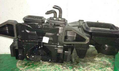 Foto 2ª: Calefacción Mercedes Vito 109/111 CDI LANG 447.601) 114CV 84KW [R9M502] (2014)