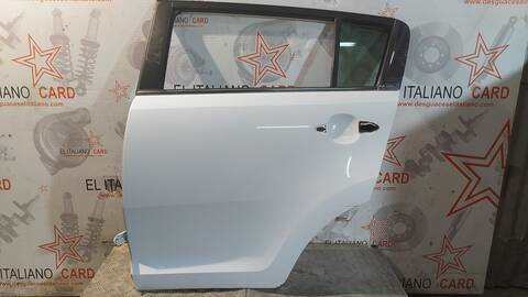 Foto 4ª: Puerta Trasera Izquierda Kia Sportage EMOTION 4X2 116CV 85KW [D4FD] (2013)