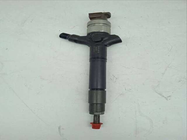 Inyectores Toyota Avensis 2.0 TD CAT 126CV 93KW