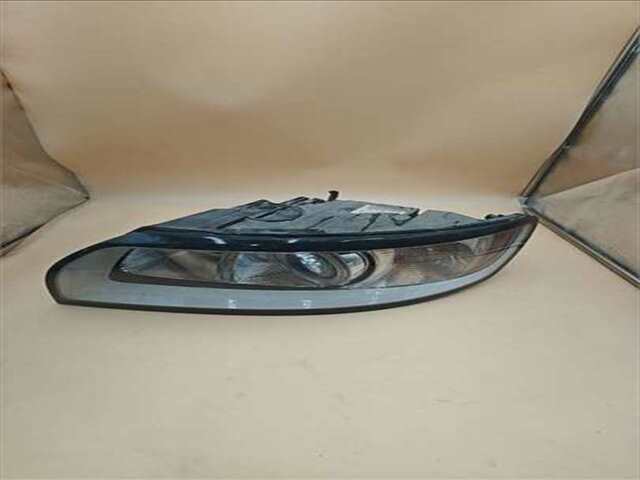 Faro Izquierdo Volvo V50 1.6 D DRIVE KINETIC [1.6 LTR. - 80 KW DIESEL CAT]