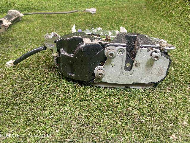 Cerradura Maletero Portón Toyota Land Cruiser 3.0 D KDJ90 GX 3P