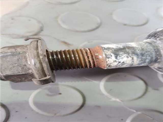 Foto 2ª: Brazo Suspension Delantero Izquierdo Bmw Serie 1 114 2.0 118D [2.0 LTR. - 90 KW 16V DIESEL CAT] [M47N 204 D4]