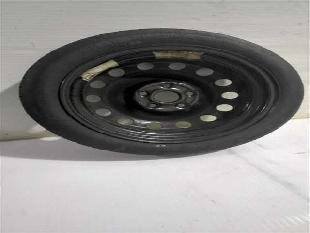 Foto 3ª: Neumatico Seat Leon 1.9 TDI 105CV [BKC BLS BXE] (2005)