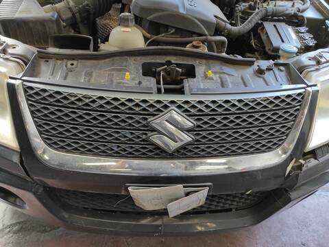Rejilla Delantera Suzuki Grand Vitara F9QB